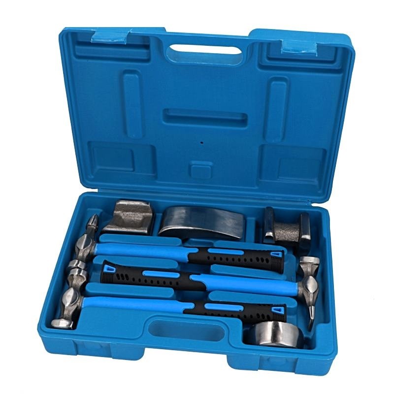 ZESTAW MŁOTKÓW I KOWADEŁEK BLACHAR. 7szt NE00352